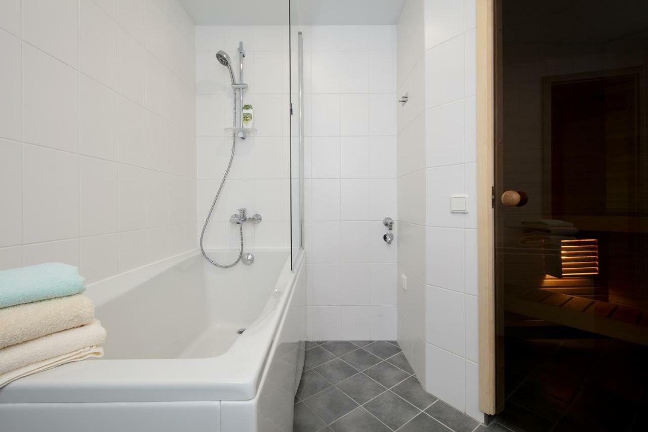 Appartamento Lootsi 3A Nordic Style With Parking Reval Esterno foto
